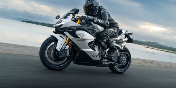 Премиальный спорт-байк CFMOTO 750SR-S